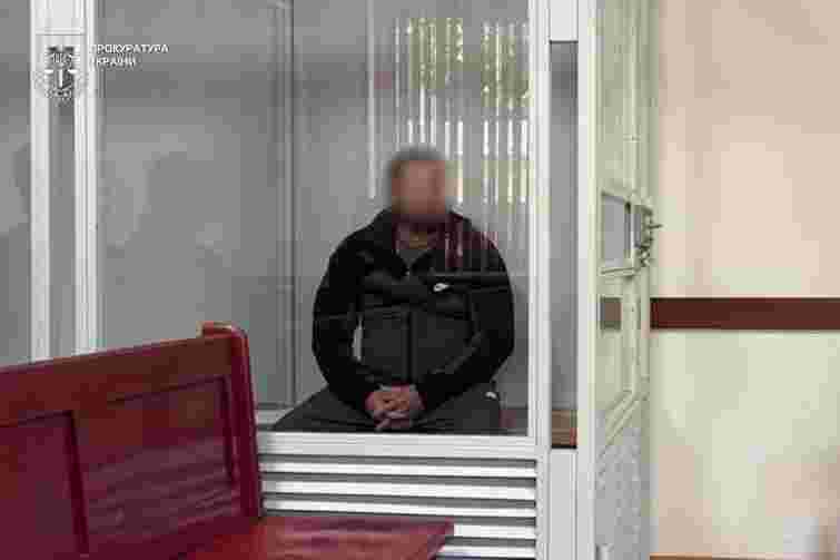 Правоохоронці арештували закарпатця за розбещення 12-річної падчерки
