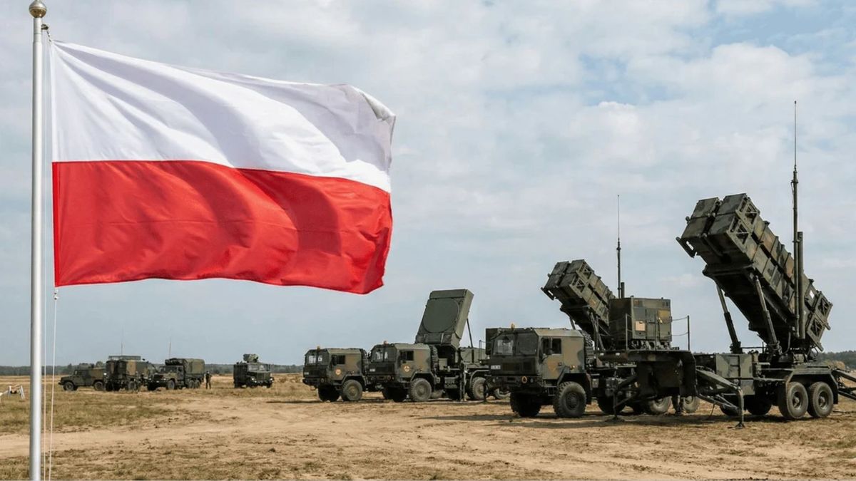 Польща розширює військову присутність та розгортає систему Patriot біля України