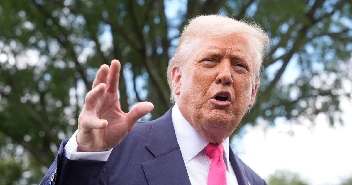 Трамп підписав указ про зниження цін на дизельне пальне