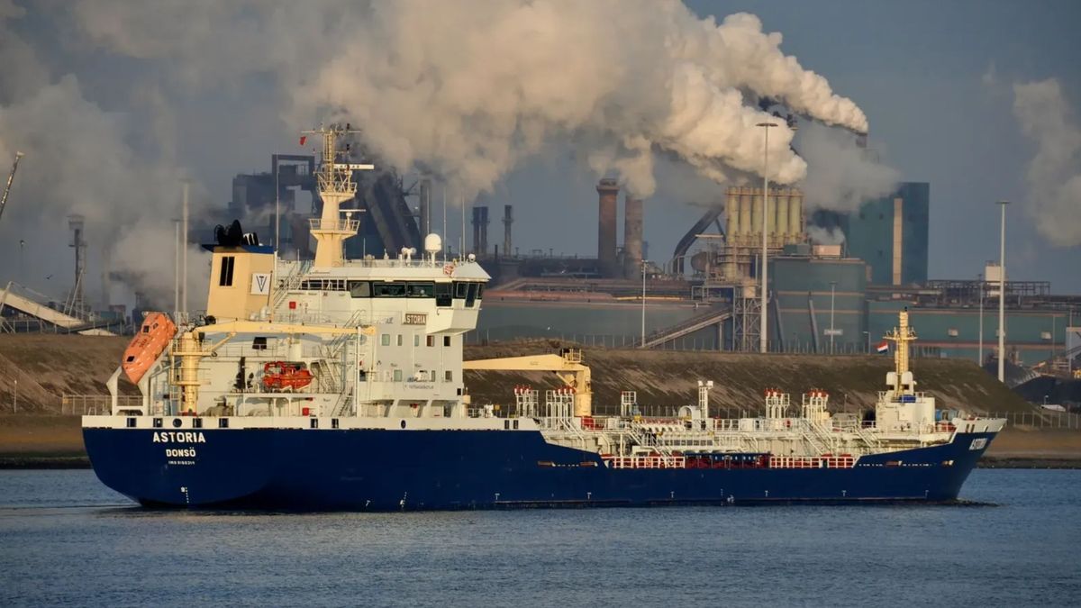 Південна Корея постачала Росії паливо на підсанкційних танкерах