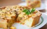 Шарлотка з капустою. Рецепт дня