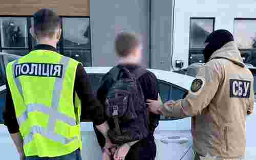 Для порятунку міста від атак БпЛА тернопільський студент підпалив дві автівки