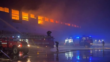 Росіяни знищили у Хмельницькому останній великий логістичний хаб «Епіцентру» 