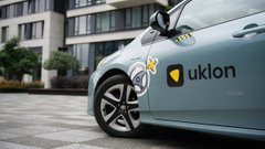 Сервіс Uklon подарував рік безоплатних поїздок львів'янці, яка народила у таксі 
