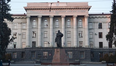 Корпуси Волинського університету та низку історичних будівель передали у власність Луцька
