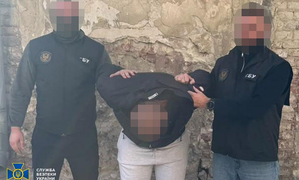 СБУ затримала у Львові 19-річного безробітного буковинця за підпали військових авто
