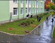 Під час повітряної тривоги учні ліцею у Вараші втекли через вікна, ініціювали службову перевірку