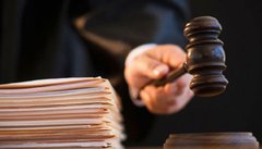 У Львові судили чоловіка за організацію втечі за кордон родича-військового 