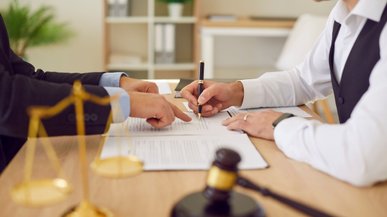 Продаж квартири під час війни: на що звернути увагу