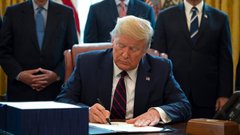 Трамп призупинив дію закону Ліндсі Грема про посилення санкцій проти Росії