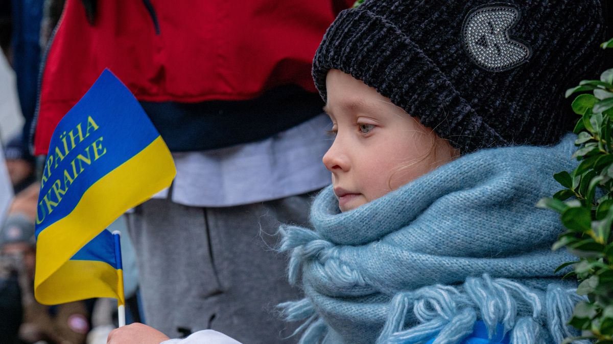 Українським дітям за кордоном видаватимуть сертифікати про збереження національної ідентичності