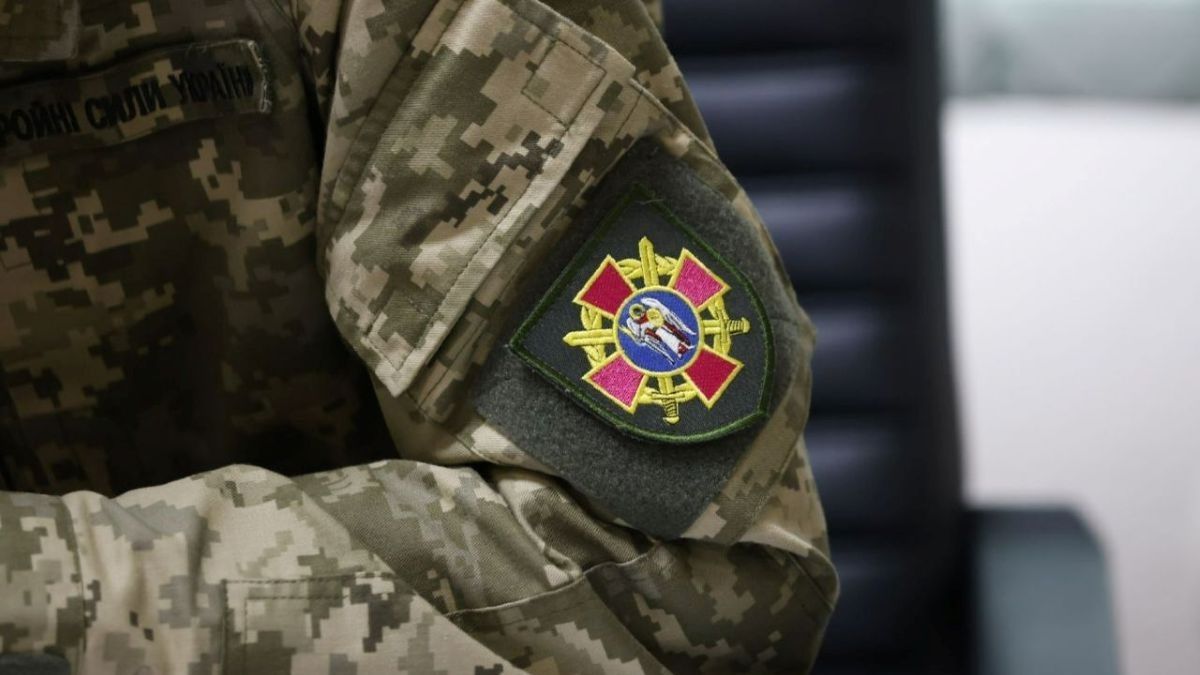 У ТЦК в Києві сталася стрілянина, поранено поліцейських та військових