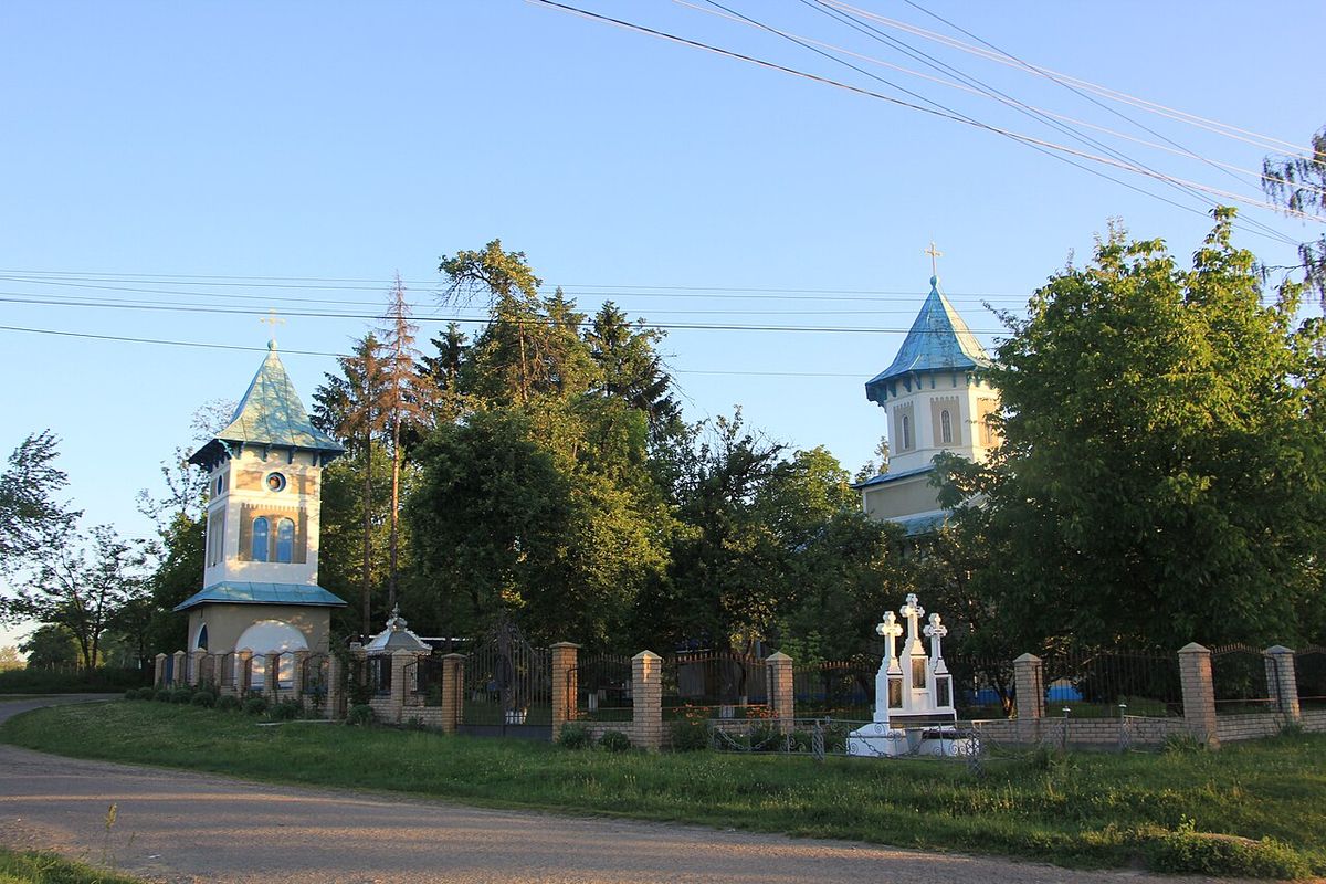 Керівника громади УПЦ МП на Буковині засудили за переправлення ухилянтів