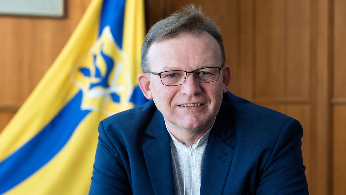 Раптово помер голова Коломийської райради Іван Угрин
