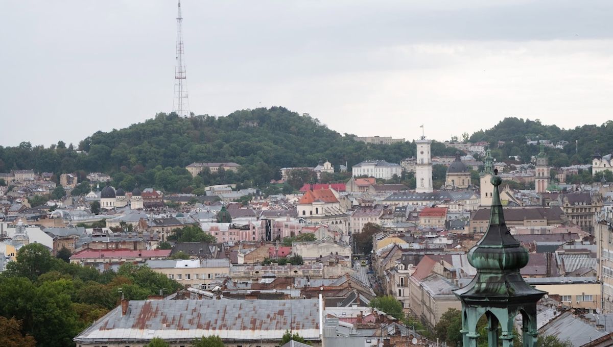 Одягайтеся тепліше: якою буде погода у Львові та області 23 жовтня