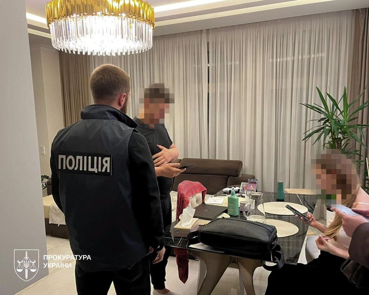 У Румунії затримали львів’янина за підозрою в продажі дитячої порнографії