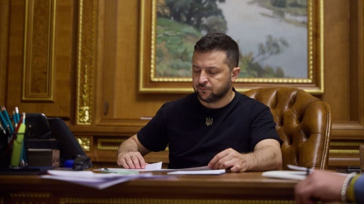 Зеленський підписав санкції проти постачальників компонентів для російських ракет і дронів