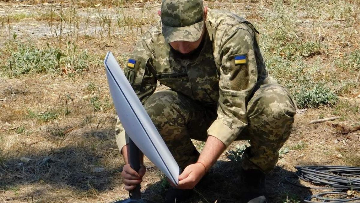 Ілон Маск звинуватив Україну у використанні Starlink для ударів дронами