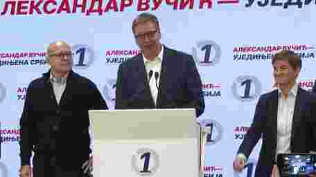 Експрезидент Сербії визнав поразку на виборах, «студенти» можуть отримати більшість у парламенті