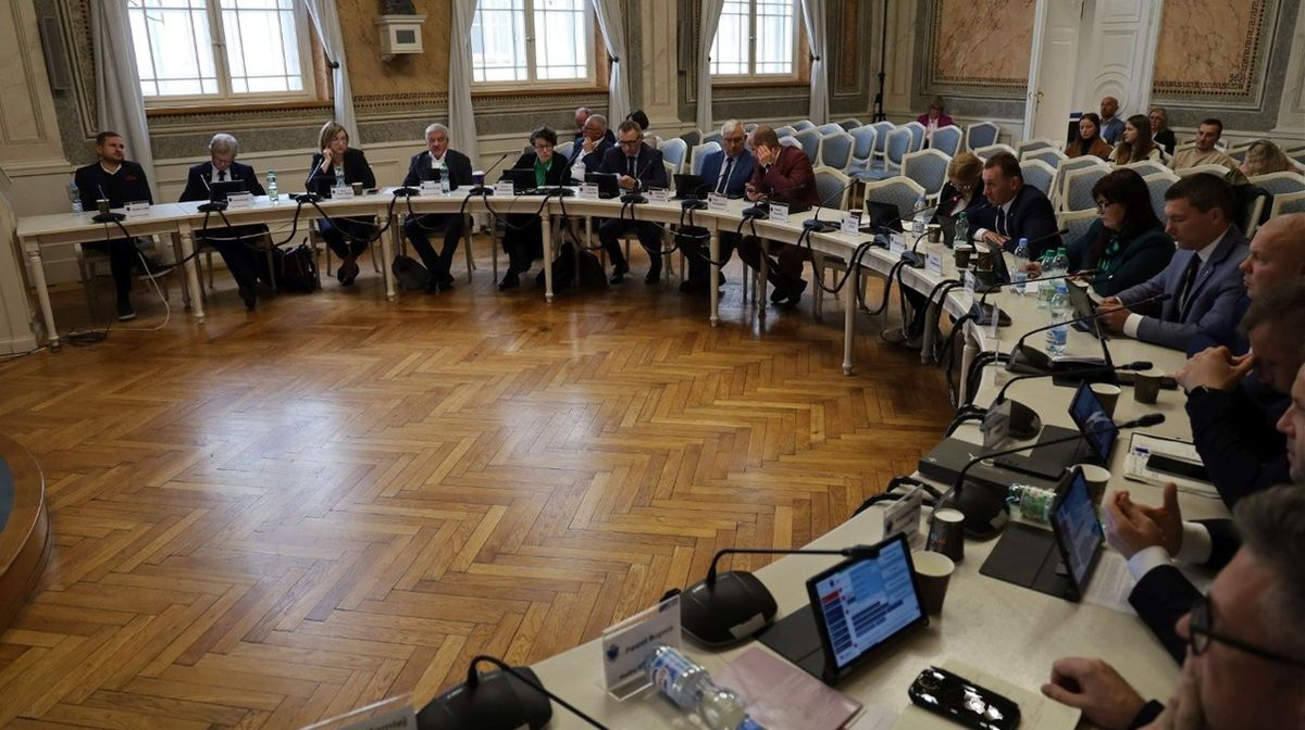 У Перемишлі проголосували за призупинення співпраці зі Львовом через рішення облради про УПА