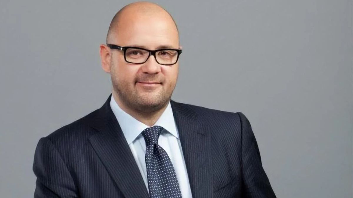 Засудженого за публічну підтримку війни екснардепа Дмитра Святаша затримали у Швеції