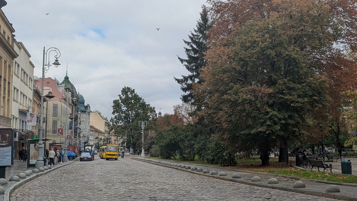 Прогноз не тішить: якою буде погода у Львові та області 29 жовтня