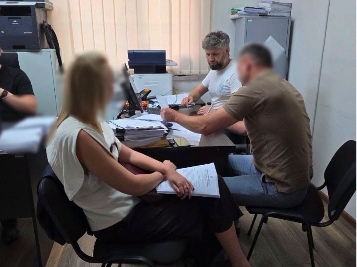 Посадовці Держпраці за хабарі не розслідували загибель і травмування робітників на Прикарпатті