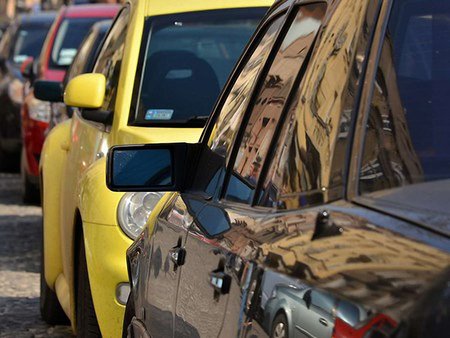 Міліція встановила, де перебуває екс-ректор Мельник