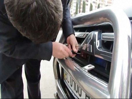 Шеф ДАІ Львова кинув свій джип, щоб уникнути штрафу в 50 тис. грн