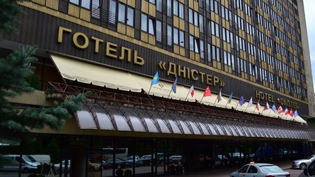 Один з найбільших готелів Львова повністю перейде під контроль росіян