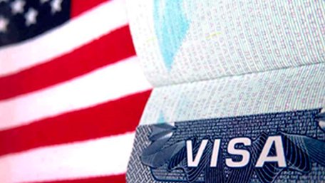 Посольство США відновило видачу віз студентам з України