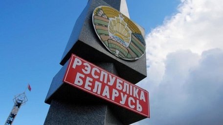 Білорусь закриває кордони з Литвою і Польщею та посилює кордон з Україною