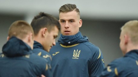 Двоє воротарів національної збірної України інфікувалися коронавірусом