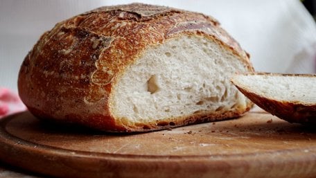 До кінця року ціни на хліб та здобу можуть зрости на 10-15% 