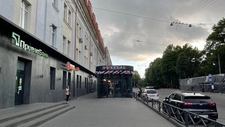 Адвокат екс-судді Зварича збудував незаконний МАФ на місці підземного переходу у Львові
