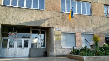 У львівському коледжі через розгерметизацію вогнегасника постраждали учні