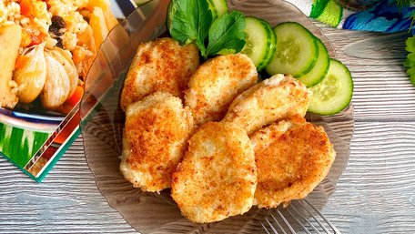 Курячі котлети з сиром. Рецепт дня 
