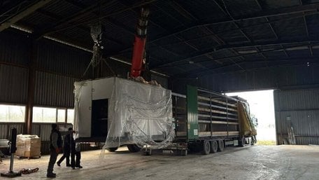 До Львова з Іспанії доставили дві печі для крематорію 