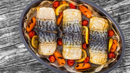 Запечені рибні рулети зі спеціями. Рецепт дня