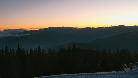 Два гірськолижні курорти оголосили про початок сезону катання