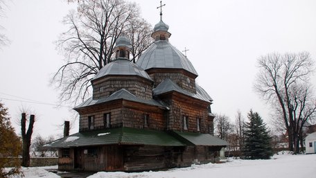 Деревʼяна церква та унікальна ікона її покровительки з пилою у руках