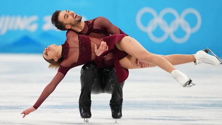 Брудні танці олімпійських чемпіонів