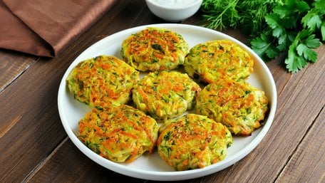 Овочево-курячі котлети. Рецепт дня