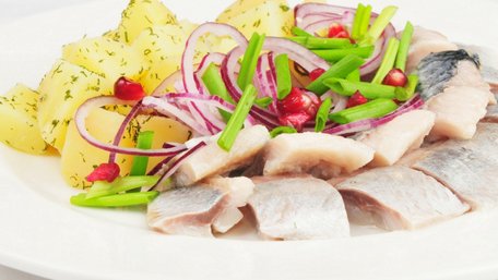 Маринований оселедець по-норвезьки. Рецепт дня