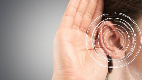 Хвороба Альцгеймера: чому найменша втрата слуху має насторожити