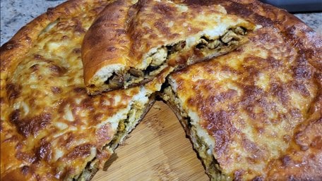 Пісний картопляно-гречаний пиріг. Рецепт дня