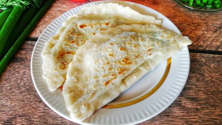 Чебуреки з лаваша в аерогрилі за 10 хвилин. Рецепт дня