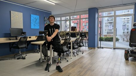 «Я підірвався на міні, у лікарні прокинувся уже без ніг»