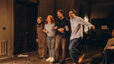 У театрі імені Заньковецької відбулась прем’єра вистави про «арештовану коляду»