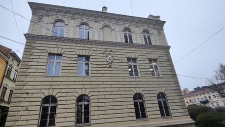 Приватизований Зіновієм Козицьким будинок у центрі Львова повернули державі